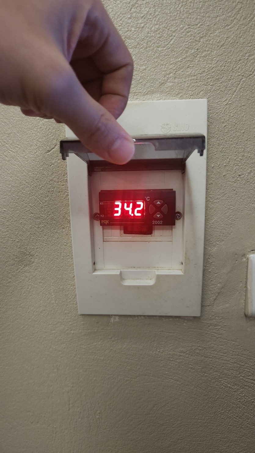 01c595fd105ab5f74752657344b8d40d_1758156097_9834.jpg